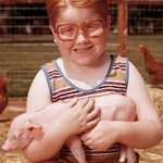 animals,bg-outside,farm,girl,glasses,pig,redhead-37c172a089a023c79a63a269000ab0f8_m